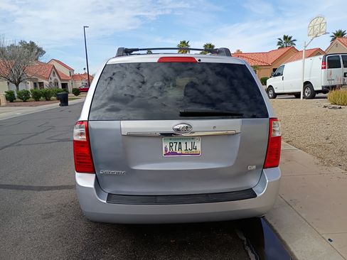 Used 2007 Kia Sedona EX image 21