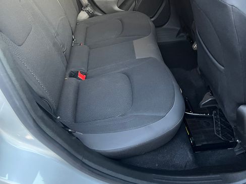 Used 2020 Jeep Renegade Altitude image 15