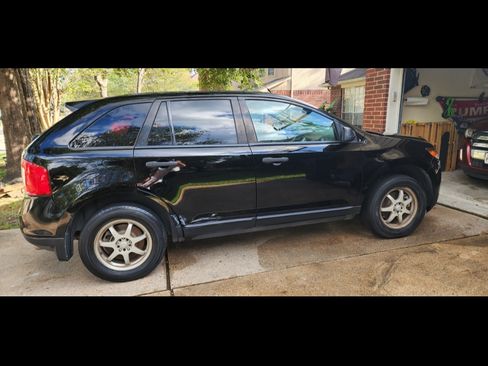Used 2012 Ford Edge SE image 5