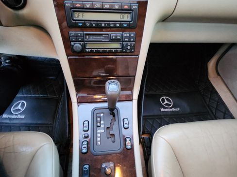 Used 1997 Mercedes-Benz E 320 Sedan image 26