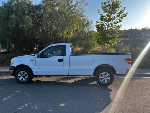 Used 2013 Ford F150 XL w/ Trailer Tow Pkg image 1