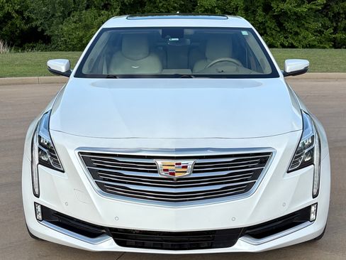 Used 2018 Cadillac CT6 Platinum AWD/4WD image 5