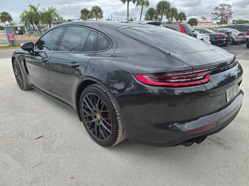 Used 2017 Porsche Panamera Turbo w/ Sport Package image 9