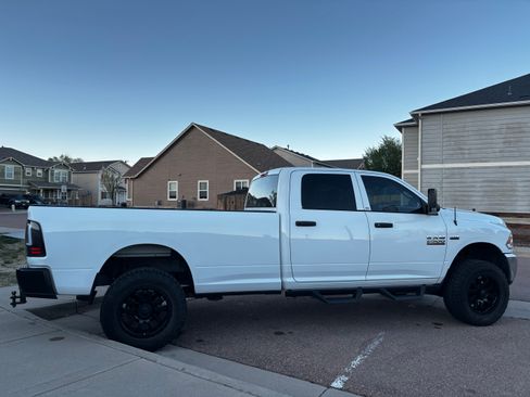 Used 2015 RAM 2500 Tradesman w/ Chrome Appearance Group image 6