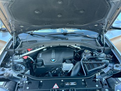 Used 2015 BMW X3 xDrive28i image 9