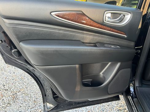 Used 2013 INFINITI JX35 FWD w/ Premium Pkg image 16