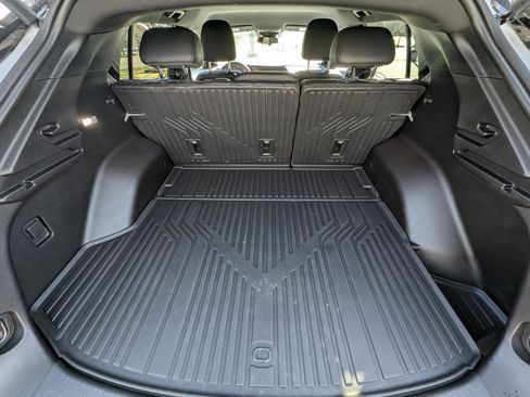 Used 2025 Chevrolet Equinox EV RS image 17