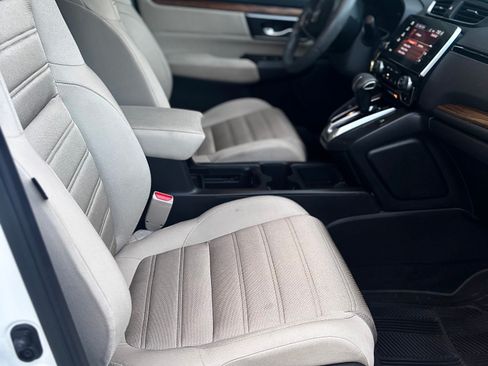 Used 2017 Honda CR-V EX image 9