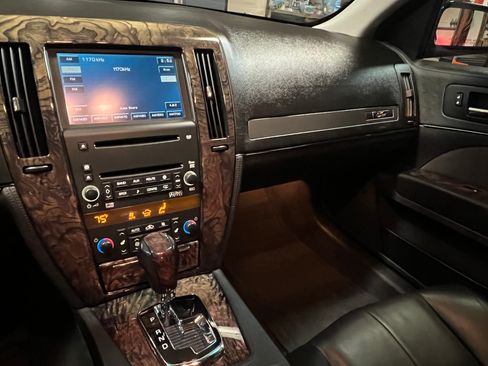 Used 2006 Cadillac STS V image 5