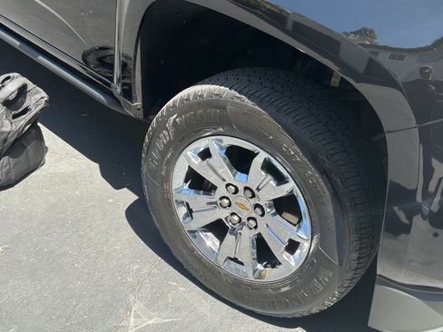 Used 2017 Chevrolet Colorado Z71 RWD image 4