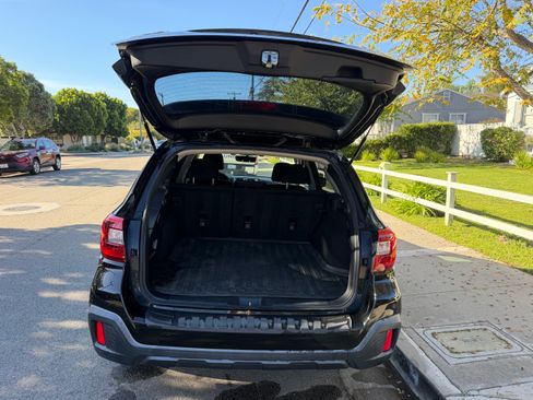 Used 2019 Subaru Outback 2.5i image 5