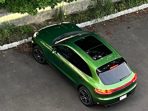 Used 2020 Porsche Macan image 9