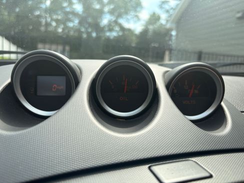 Used 2003 Nissan 350Z Touring RWD image 10