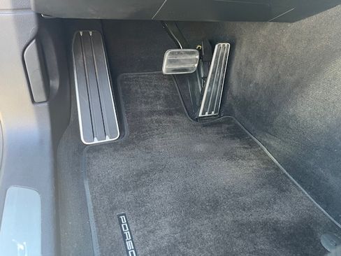 Used 2014 Porsche Panamera S image 28