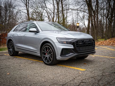 Used 2023 Audi Q8 Premium Plus w/ Premium Plus Package image 5