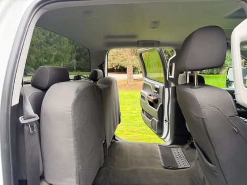 Used 2018 GMC Sierra 2500 SLE w/ SLE Fleet Preferred Package image 15