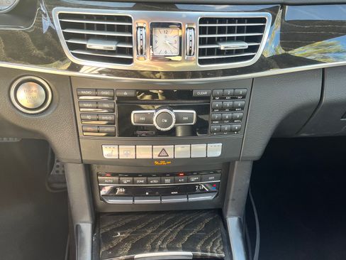 Used 2015 Mercedes-Benz E 350 Sedan image 24