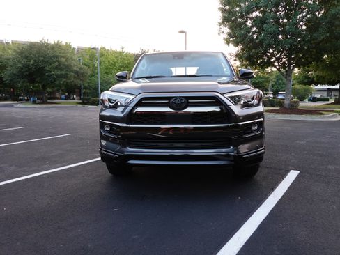 Used 2021 Toyota 4Runner Nightshade AWD/4WD image 5