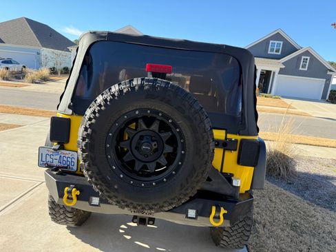 Used 2008 Jeep Wrangler Rubicon w/ Dual Top Group image 4