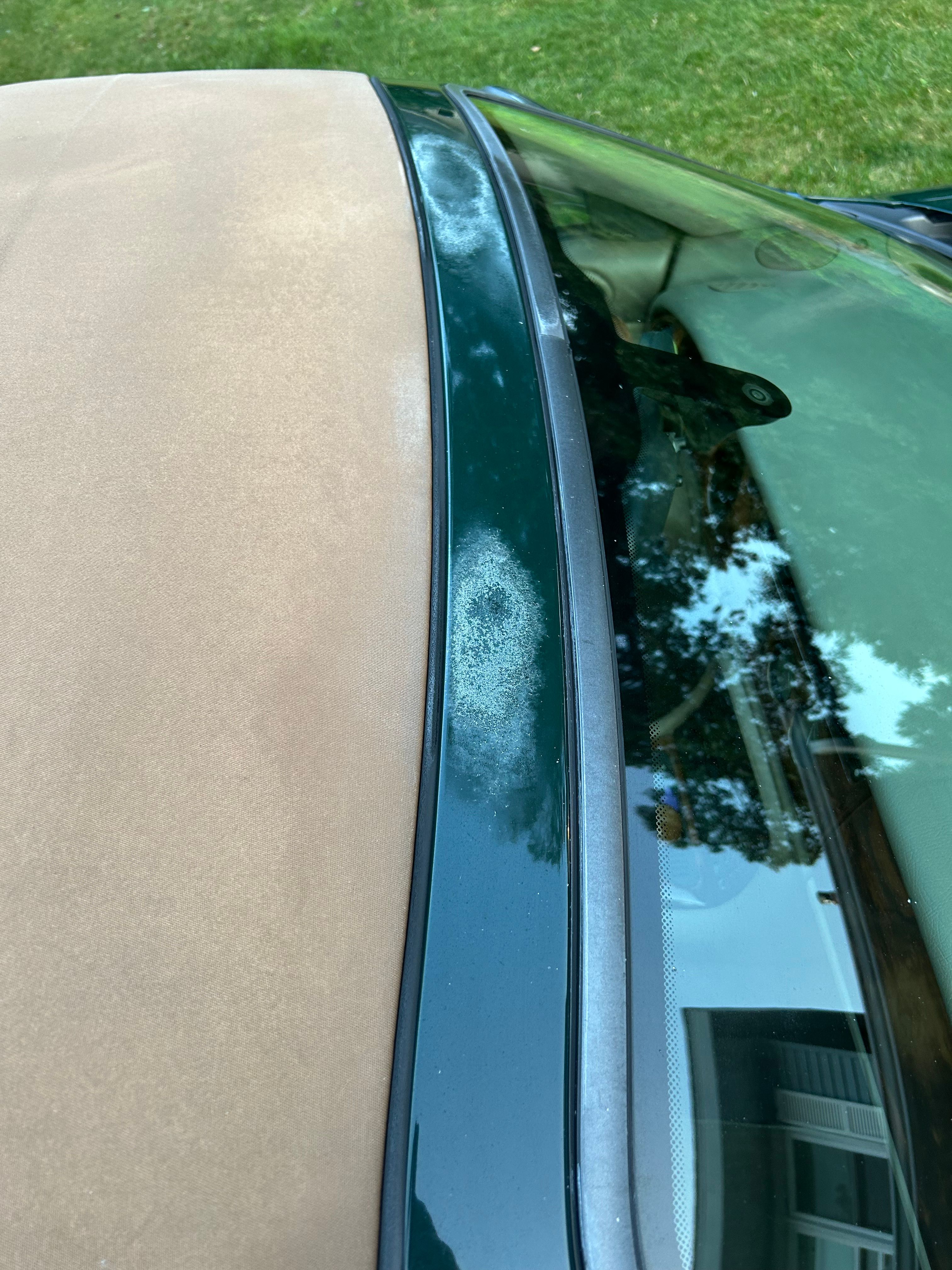 Used 2000 Jaguar XK8 Convertible RWD image 26