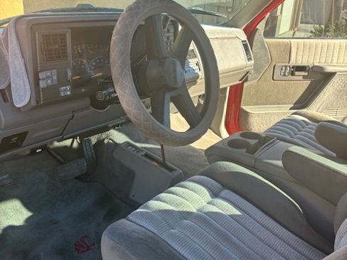 Used 1994 Chevrolet Silverado 1500 4x4 Extended Cab image 4