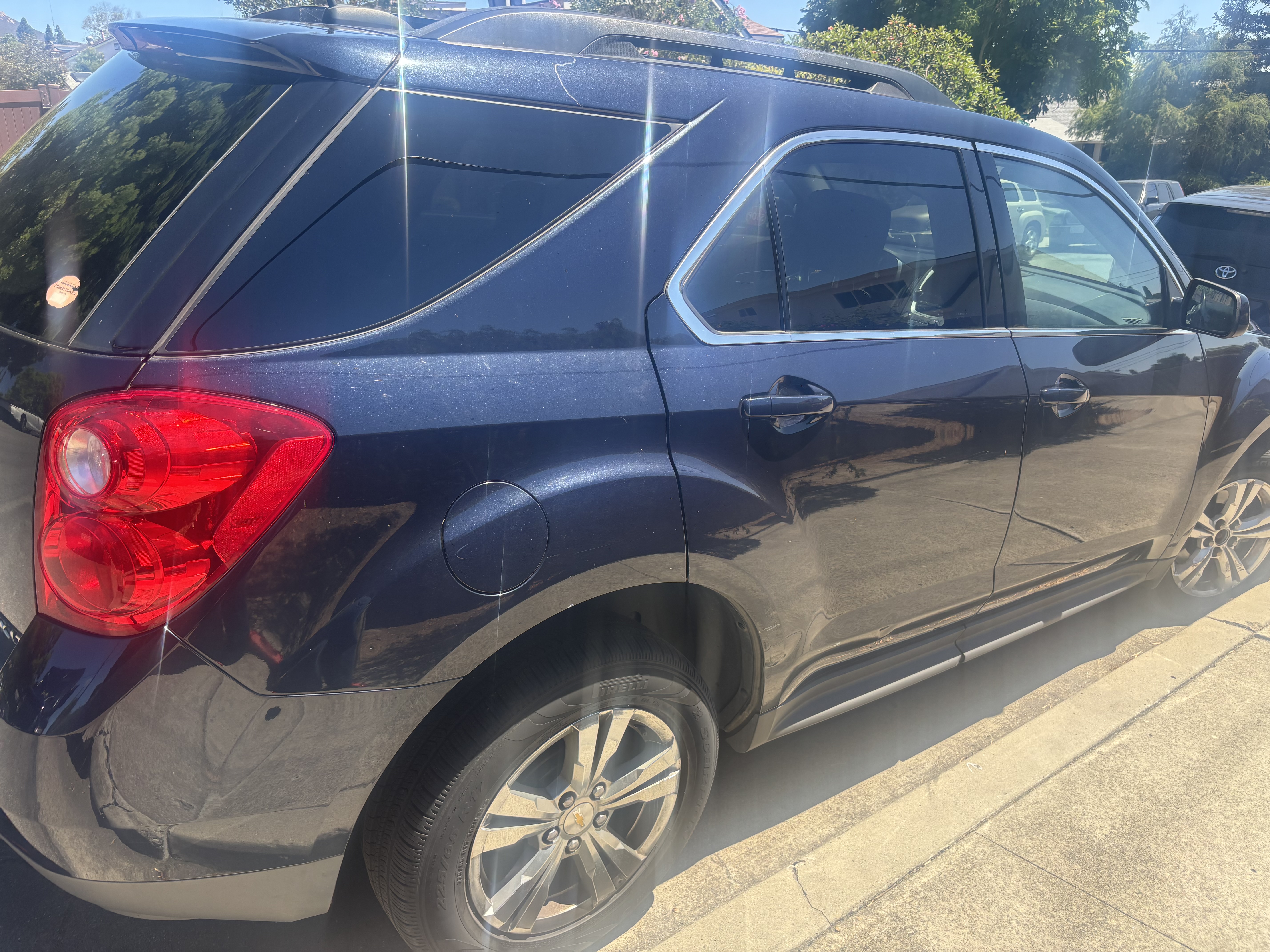Used 2015 Chevrolet Equinox LT w/ Driver Convenience Package FWD image 6