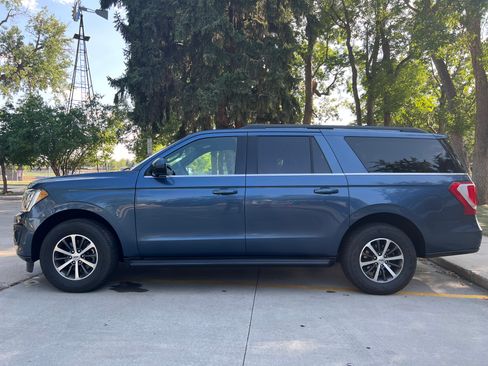 Used 2019 Ford Expedition Max XLT AWD/4WD image 1