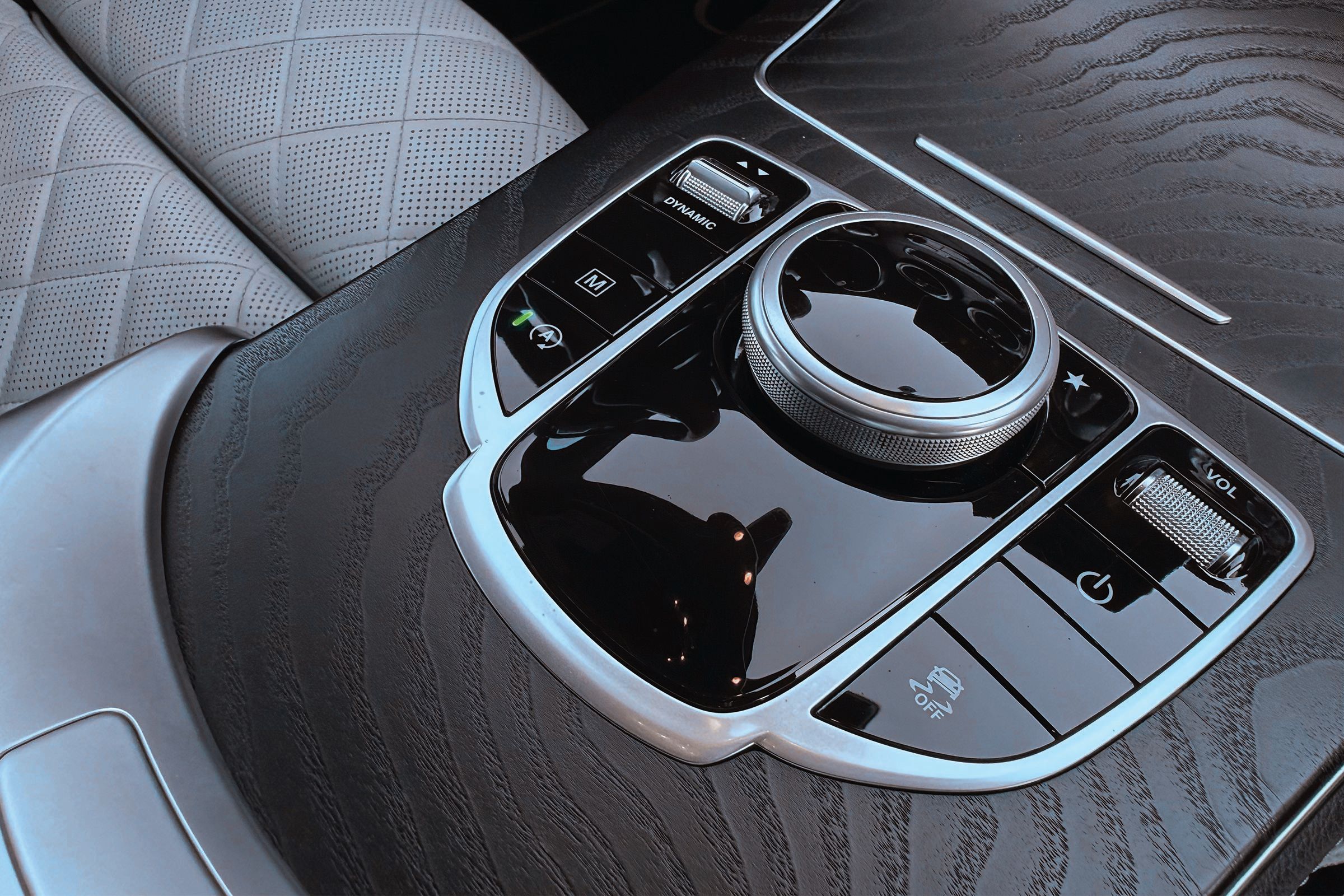 Used 2018 Mercedes-Benz GLC 300 4MATIC Coupe image 29