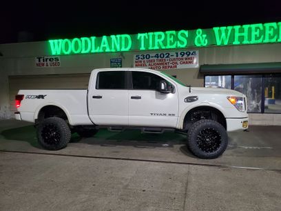 Used 2017 Nissan Titan PRO-4X w/ Pro-4x Convenience Package