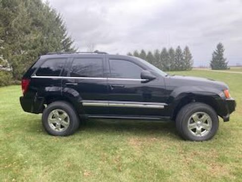 Used 2007 Jeep Grand Cherokee Limited image 1