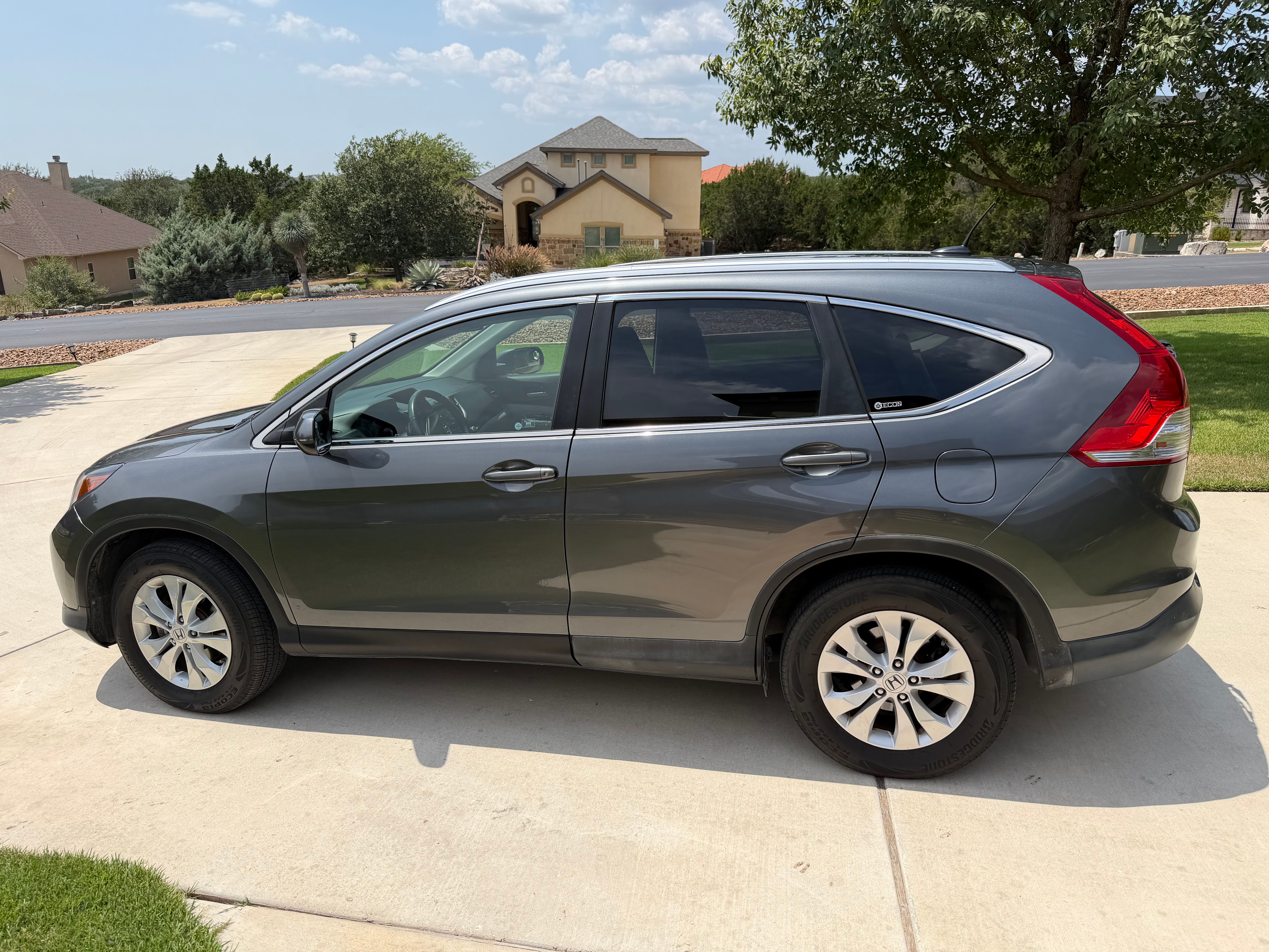 Used 2012 Honda CR-V EX-L image 4