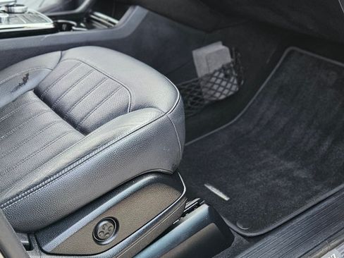 Used 2017 Mercedes-Benz GLS 450 4MATIC image 14