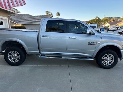 Used 2017 RAM 2500 Laramie image 4