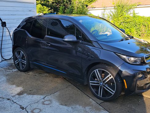 Used 2014 BMW i3 w/ Range Extender image 1