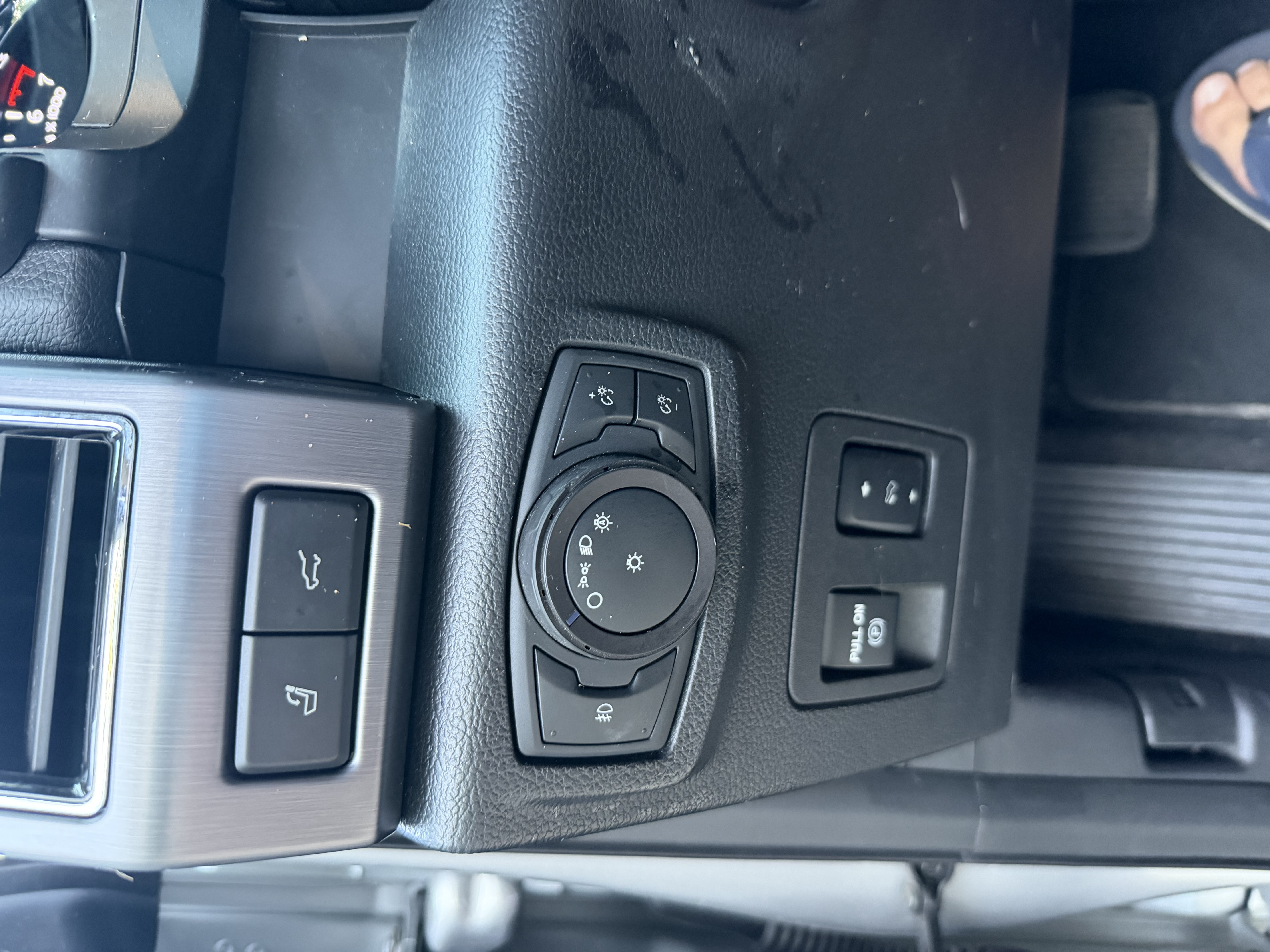 Used 2019 Ford Expedition Max Platinum AWD/4WD image 25