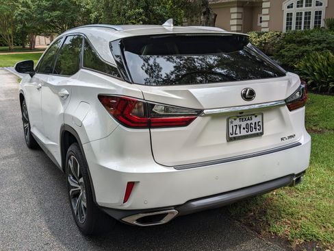 Used 2017 Lexus RX 350 FWD w/ Premium Package image 4