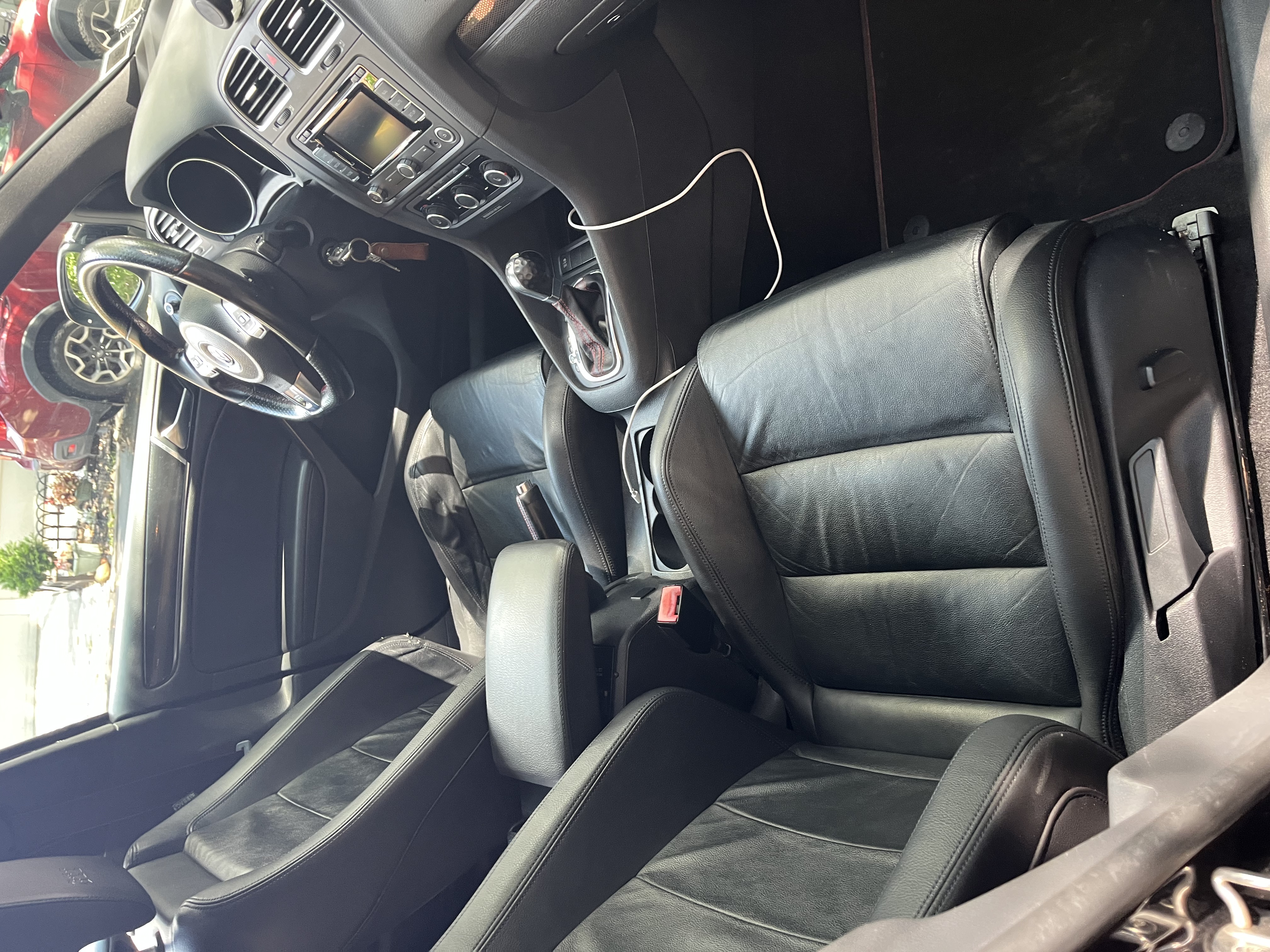 Used 2013 Volkswagen GTI Driver's Edition FWD image 11