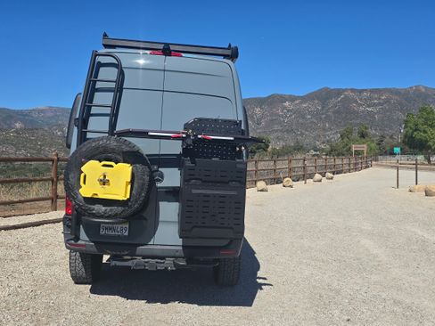 Used 2021 Mercedes-Benz Sprinter 2500 image 5