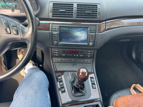 Used 2003 BMW 325Ci Convertible image 14