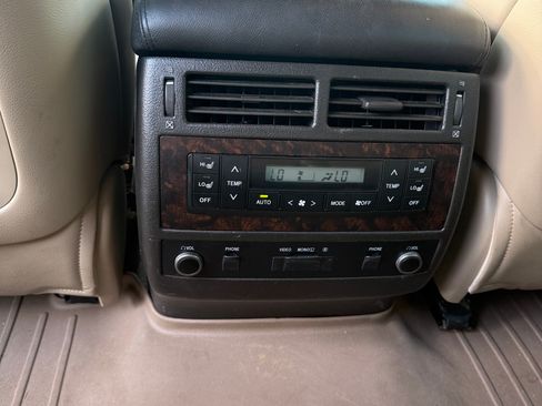 Used 2008 Toyota Land Cruiser image 13
