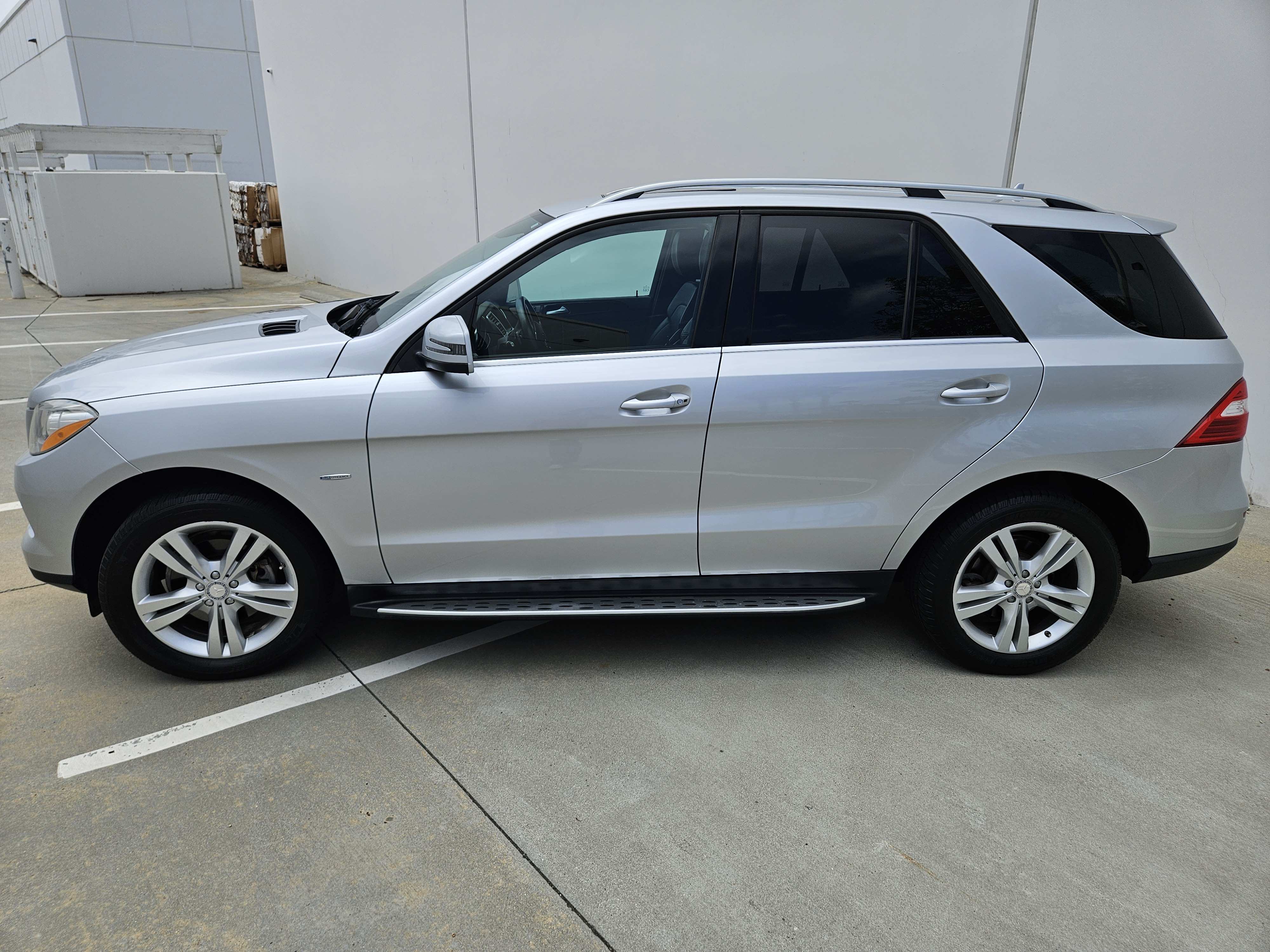 Used 2012 Mercedes-Benz ML 350 4MATIC image 6