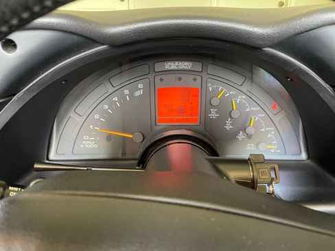 Used 1995 Chevrolet Corvette Convertible image 10