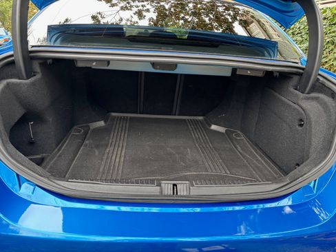 Used 2018 Alfa Romeo Giulia Ti Sport w/ Quick Order Package 22U Sport image 10