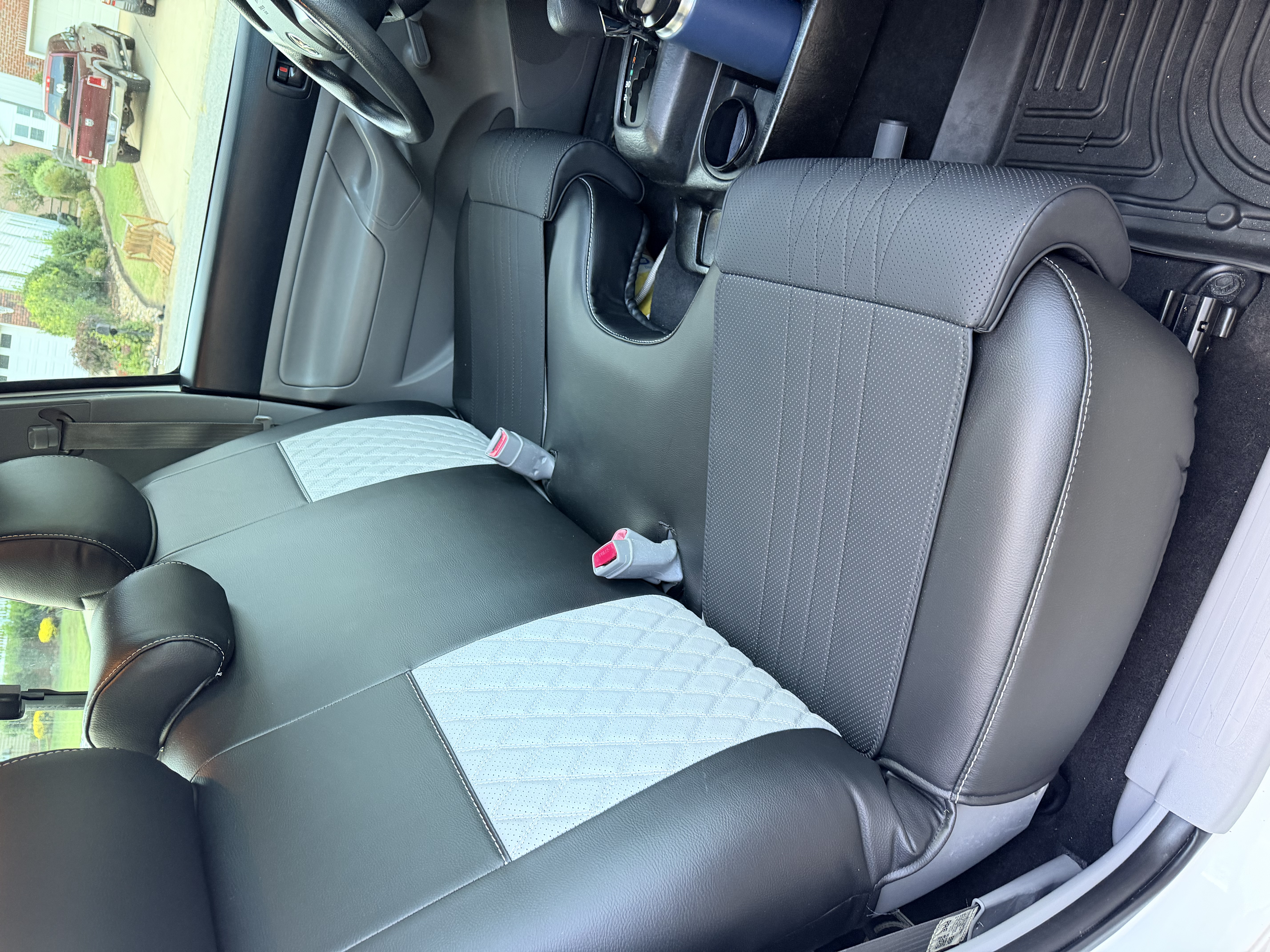 Used 2014 Toyota Tacoma 2WD Regular Cab image 9