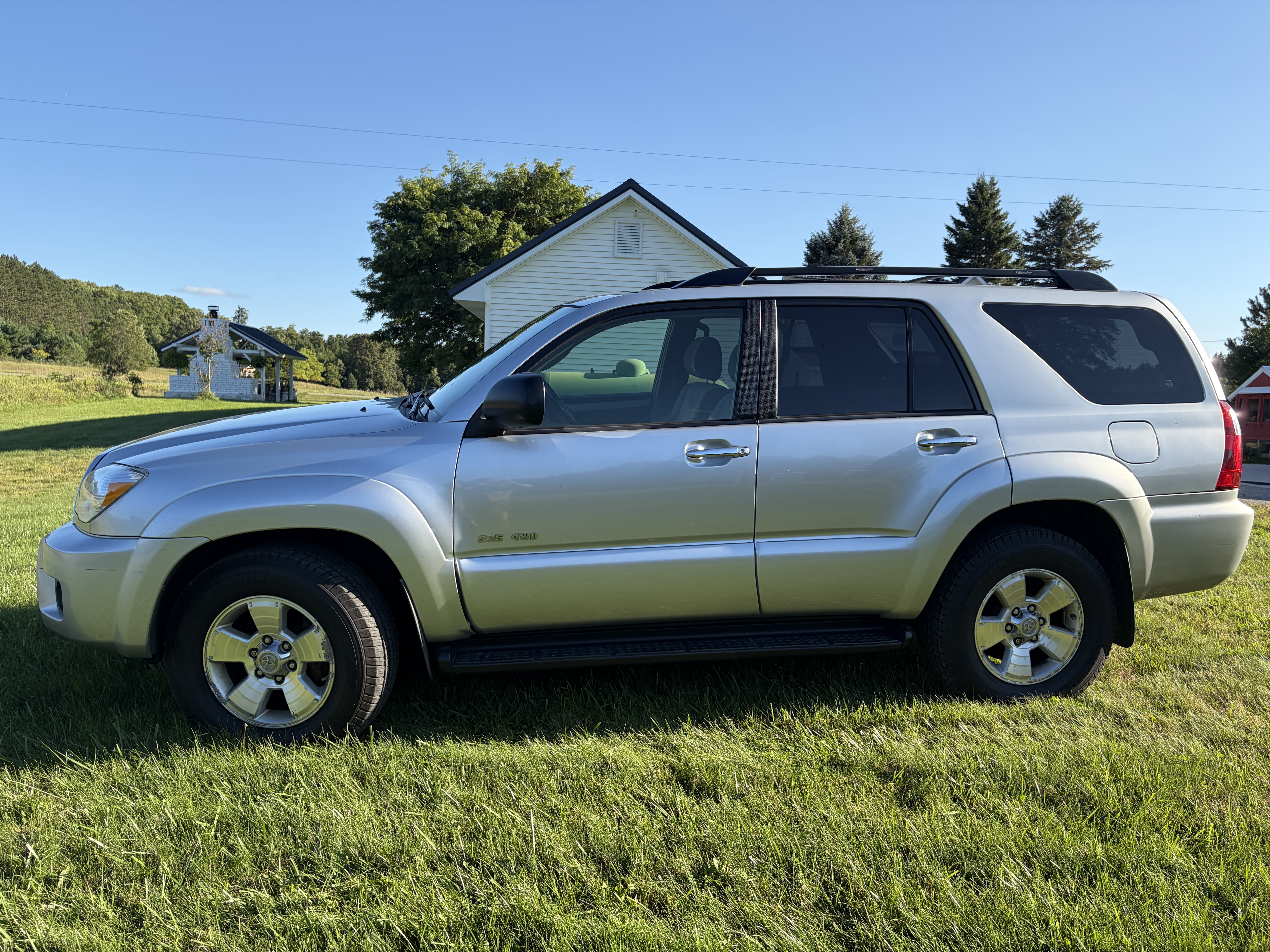 Used 2009 Toyota 4Runner Sport AWD/4WD image 1