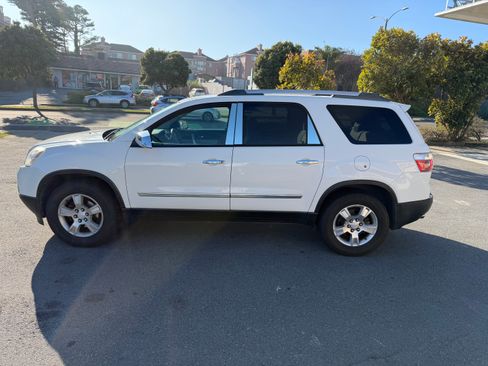 Used 2011 GMC Acadia SL image 8