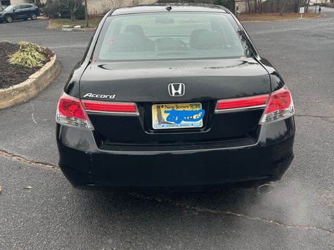Used 2012 Honda Accord EX-L image 4