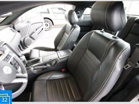 Used 2012 Ford Mustang Premium image 16