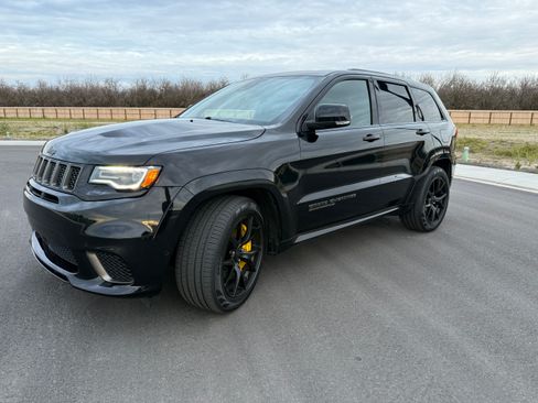 Used 2018 Jeep Grand Cherokee Trackhawk w/ Trailer Tow Group IV image 1