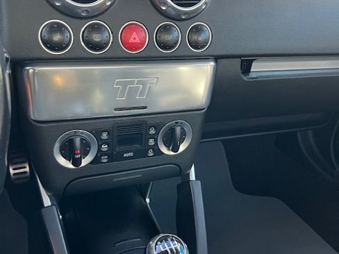 Used 2001 Audi TT 1.8T image 23